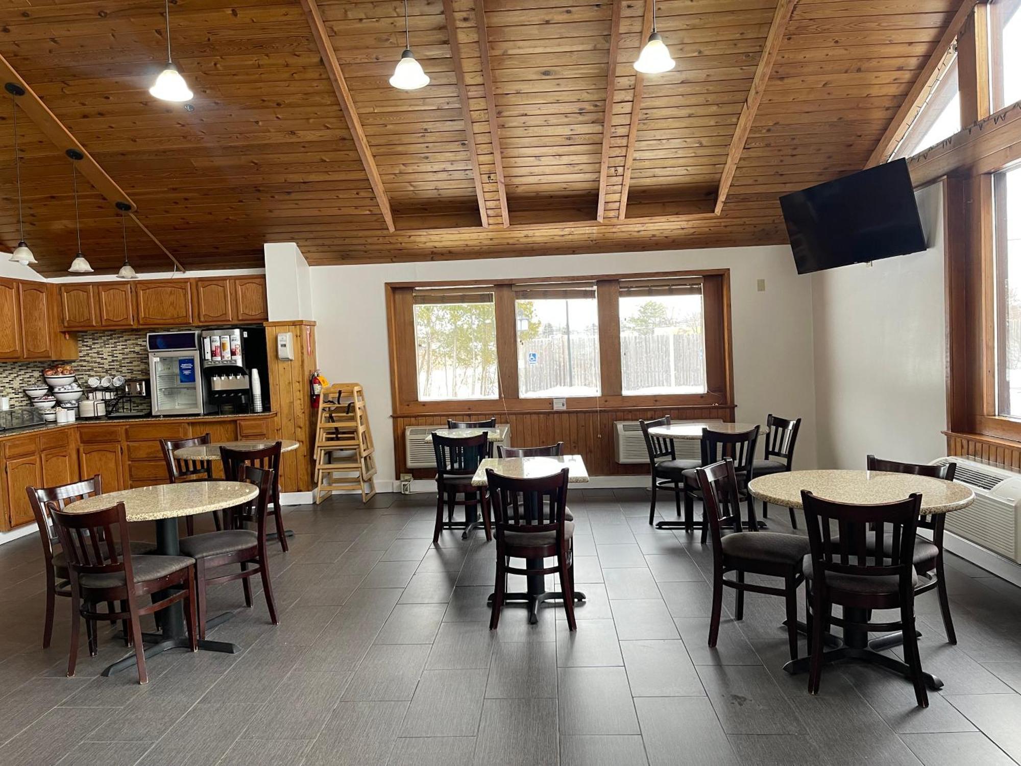 Comfort Inn & Suites Syracuse-Carrier Circle East Syracuse Luaran gambar
