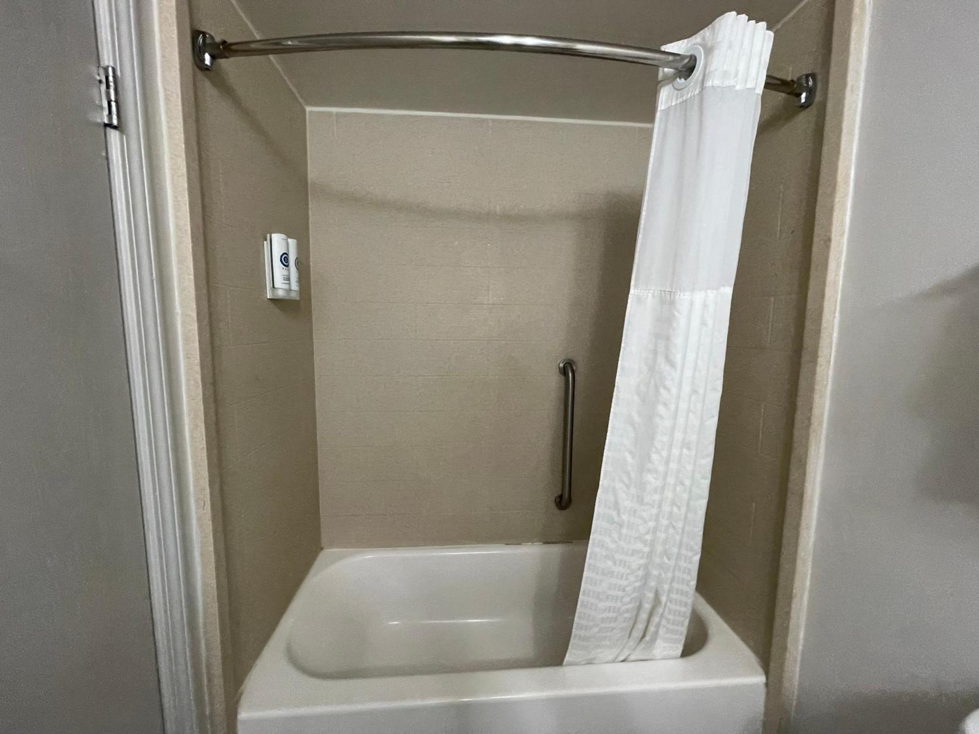 Comfort Inn & Suites Syracuse-Carrier Circle East Syracuse Luaran gambar
